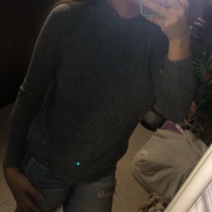 Turtle neck grey sweater
